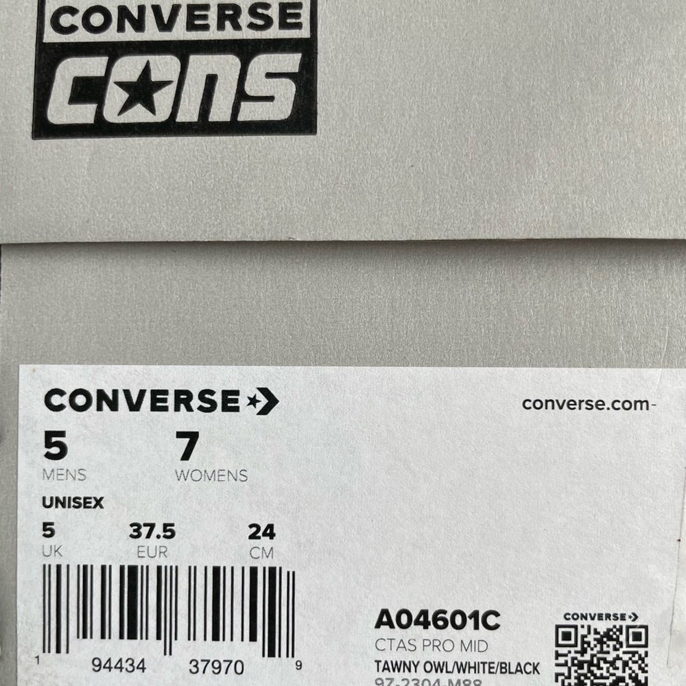 CONS Chuck Taylor All Star Pro Suede. Brand-new